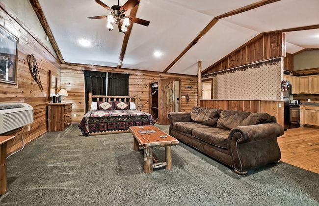 Lake Forest Luxury Log Cabins - Foto 1