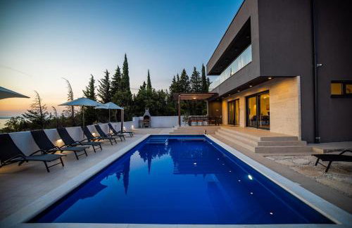 Royal Promons - heated pool - Foto 2