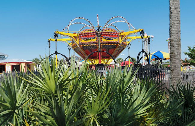 Charming 3/2 Beach House w/ Pool & Golf Cart Included - 1 Min Walk to Beach - Foto 26