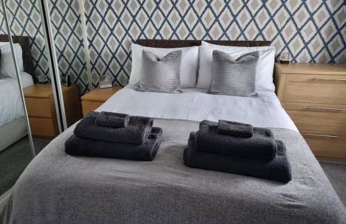 The Humsford Hideaway 2 bedroom home with driveway - Foto 12