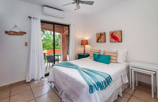 Ocean-view Villa Above Potrero Overlooking two Bays - Photo 8