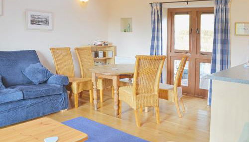 The Threshing Barn - Photo 5