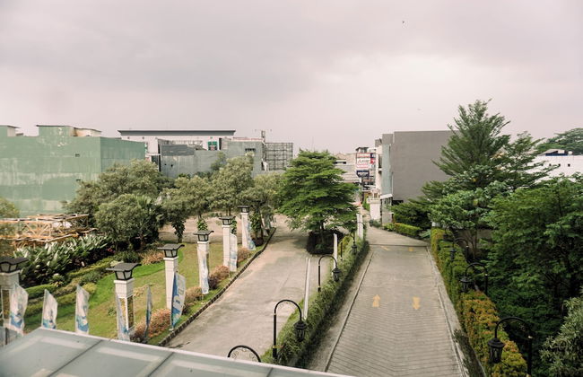 Comfort 2Br At 3Rd Floor Baileys Apartment - Photo 20