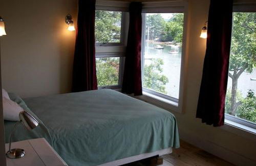 Pet Friendly Cottage with Stunning Views in Boothbay Harbor, Maine - Foto 7