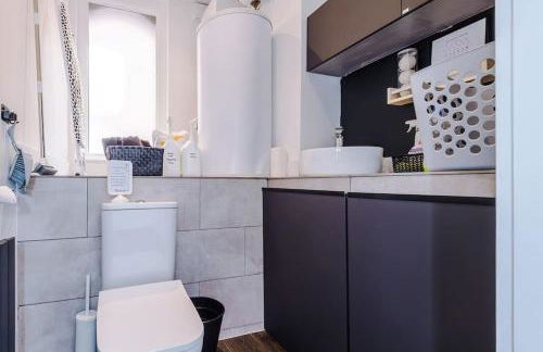 Incredible 3Bed Townhouse, Rooftop Patio, Sleeps 6 - Foto 54