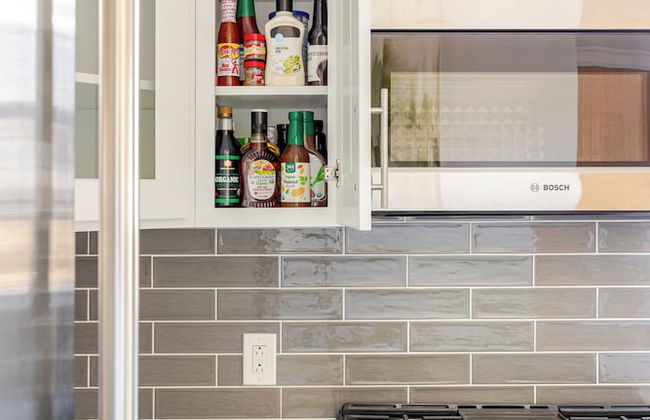 3BR Prime Luxury near NYC w Arcade Room - Foto 11