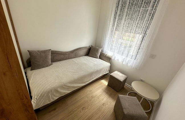 I&I 3 Bedrooms Apartment - Photo 4