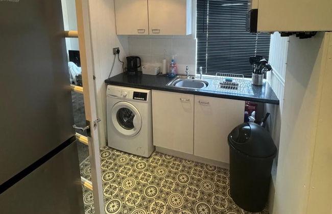 Simonside Apartment - 3 Bedrooms - Photo 10