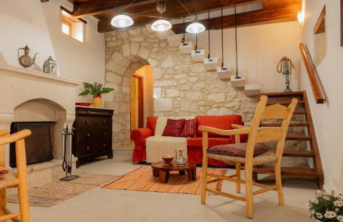 Nassibe Estate - Photo 58