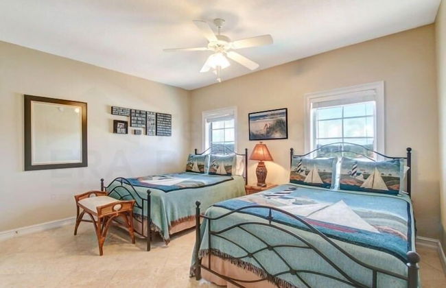 Deluxe Condo at the heart of Main Beach by RedAwning - Foto 5