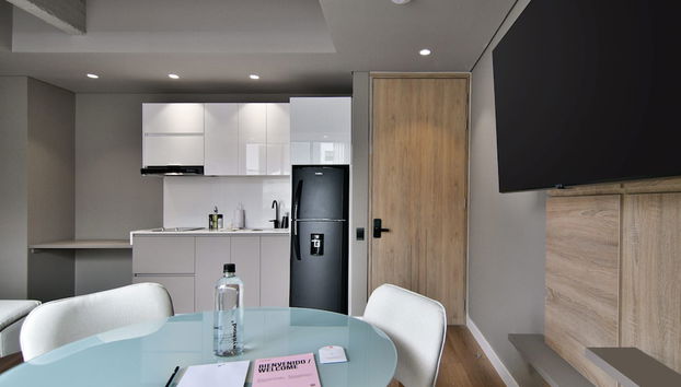 w Elegant 1BR w/ Great Deco in Unicentro - Foto 5, Habitación