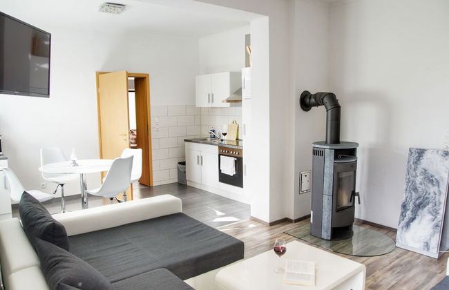 Ground-floor Apartment With Terrace and Large Garden With Lounge Area and Grill - Foto 29