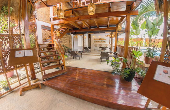 Palms Cove Resort - Photo 45