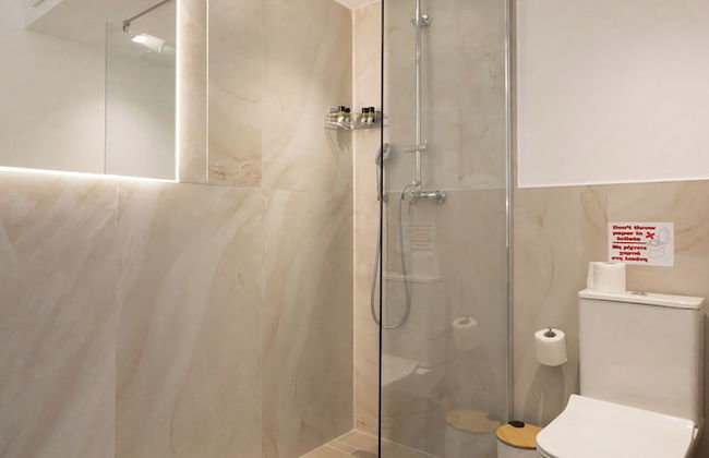 Vallia's Seaview & Stylish Apartments by Konnect, Nisaki - Foto 41