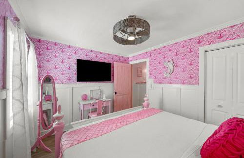 Pink Prerogative Beach Bungalow with Private Pool - Photo 35