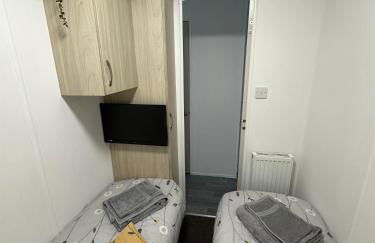 Elite Retreat Blackpool - Photo 16