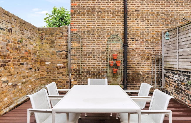 KBT - Charming Golborne Escape - Foto 24