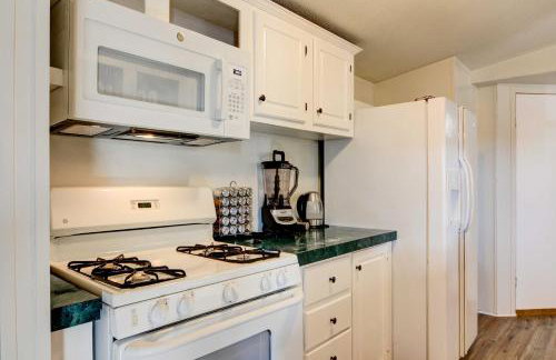 Peaceful Sandia Park Retreat with Deck and Views! - Foto 14