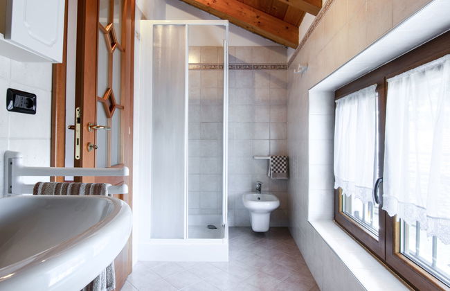 Laura (DMA320) - Foto 14