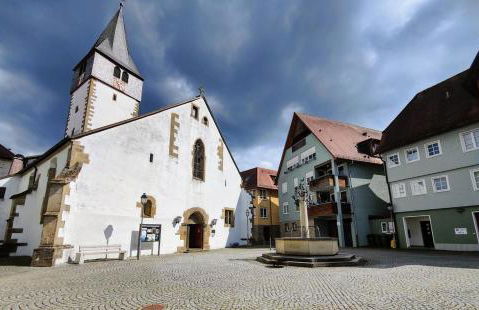 Malerisches Apartment am Kirchplatz - Foto 7