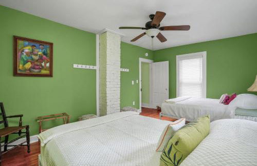 The Beach Peach - Downtown location with new charm! - Foto 21