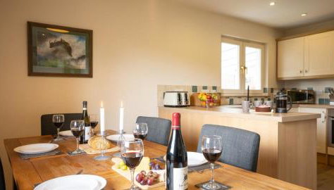 Salmon Run Lodge - Photo 4