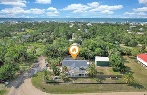 Pet-Friendly Bay View Home w/ Screened Pool Near Lighthouse - Foto 4