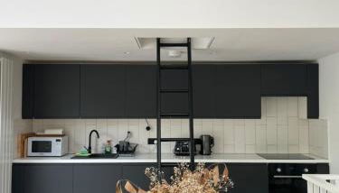 The Lodge - Foto 2, stove