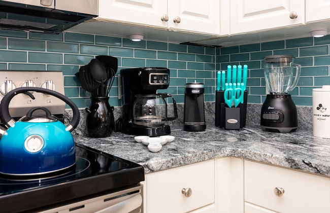 Paradise Found - Photo 17