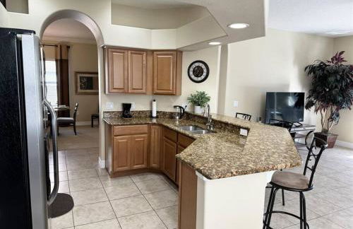 537 4BR Private Pool Spa Conservation Views 2 Masters Near Disney - Foto 10