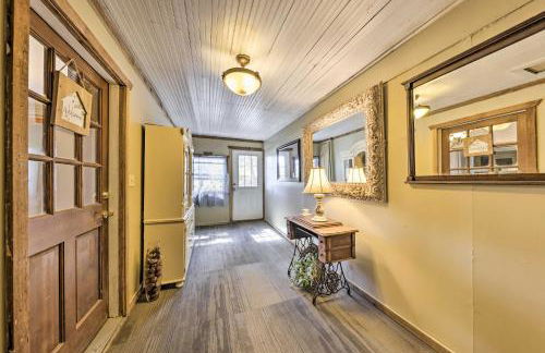 The Farm House with Deck and Historic Charm! - Foto 19