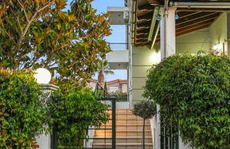 Corinthian Green Villa - Photo 5