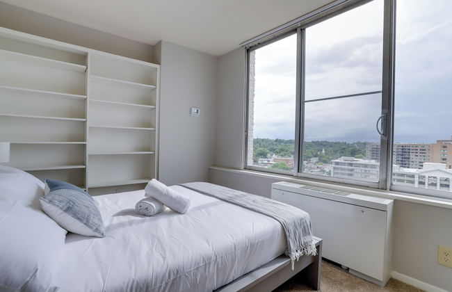 Restful Stay in DC Apartments - Photo 22