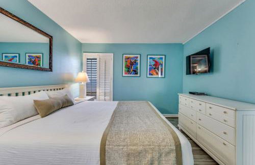 0402 Modern Greece condo - Photo 5