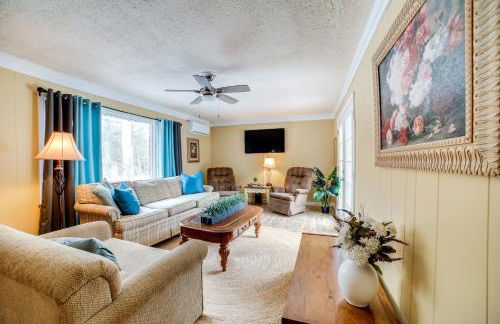 Rector Home with Hot Tub about 6 Mi to Ligonier! - Foto 7