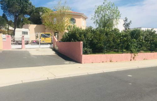 Moderne Mini Maison - Quartier Résidentiel Calme - Foto 28