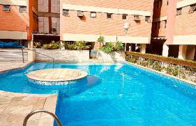 Cobertura Aconchegante na Enseada 3 Quartos, Piscina e Conforto a Poucos Passos do Mar - Foto 1