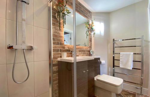 Hambrook House Canterbury - NEW luxury guest house with ESPA Spa complex - Foto 51