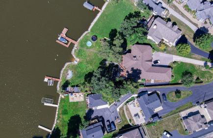 3Bed 2Bath Luxury Lake House on Myers Bay Private Pier Beach Firepit and Deck - Foto 61