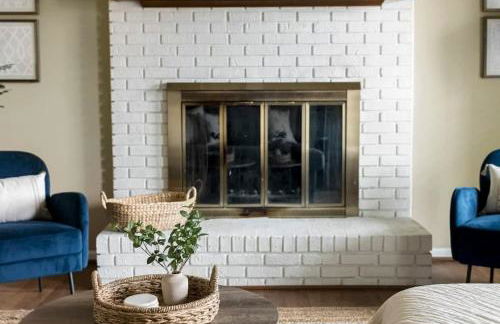 Serene Getaway with Patio in Pineville - Foto 6