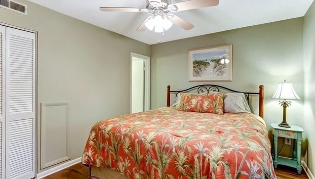 Amelia Landings Condo, Easy Access to the Pool and Short Walk to the Beach by RedAwning - Foto 4, Habitación