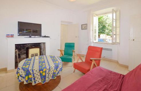 1 Bedroom Lovely Apartment In Ghisoni - Foto 2