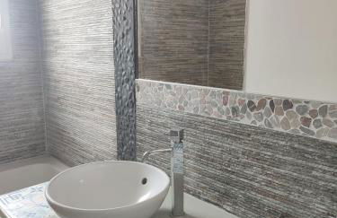 LE PATIO chaleureuse maison à 150 mètres de la mer - Foto 8