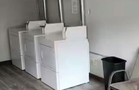 Gold Suites Rentals - Photo 22