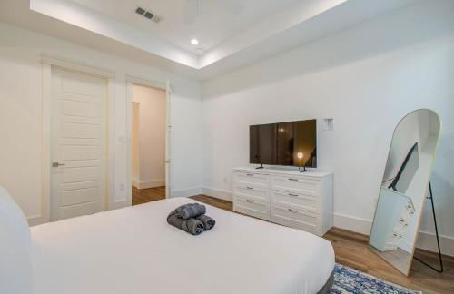 3BD Historic Charm x Modern Amenities w Hot Tub - Foto 18