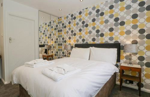 The Fountain Lodge - Photo 13