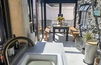 Brynglas Cottage with Hot Tub, Anglesey. - Foto 25