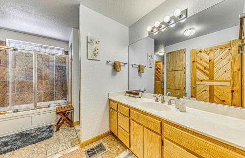 2 Mi to Dtwn Cloudcroft Home with Furnished Deck - Foto 13