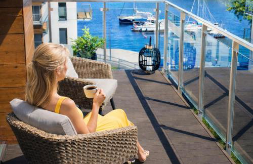 Marina Glamour - 3pok, widok na jezioro, klimatyzacja, parking podziemny, winda, Netflix - Foto 1