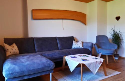 Bauernhof Finkel - Ferienwohnungen mit Balkon - Bergsicht - Traktor mitfahren - Tiere streicheln - entspannter Familienurlaub - zentrale Lage nahe Oberstdorf - Foto 31